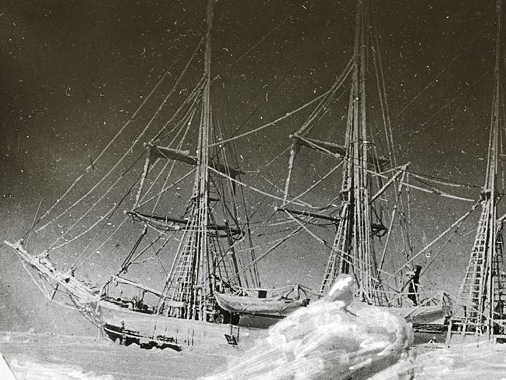 This image has an empty alt attribute; its file name is 1897–1899.jpg
